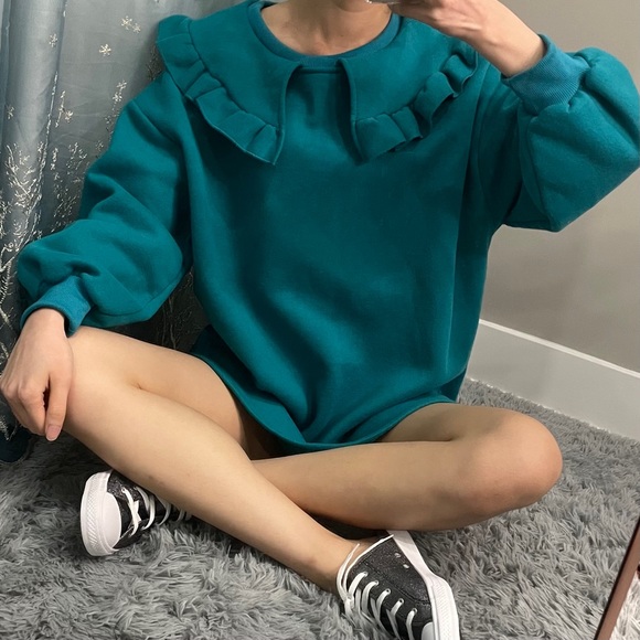 Korean style Turquoise ruffle sweater - Picture 3 of 5